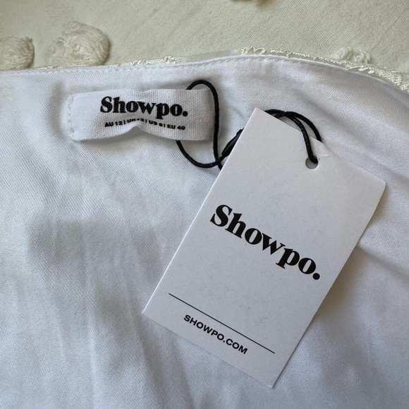 Showpo Brailey One Shoulder Wrap Front Mini Dress in White Jacquard Size 8 NWT - Picture 8 of 11
